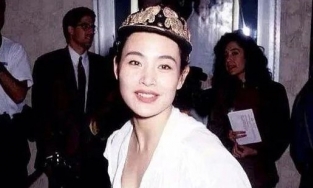 Trịnh Sảng không phải nữ minh tinh đầu tiên tại Trung Quốc bỏ rơi con 