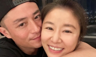 Lâm Tâm Như đón sinh nhật hạnh phúc trong vòng tay ngọt ngào của ông xã