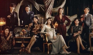 “Penthouse” chính thức trở lại vào hôm nay, 'bà cả' Lee Ji Ah vẫn vắng bóng trong poster của phim