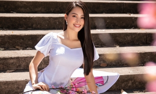 Hoa hậu tiểu Vy gợi ý những kiểu áo dài du xuân 
