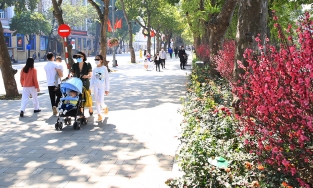 Hà Nội còn 2 ngày nắng ấm trước khi bước vào đợt rét mới