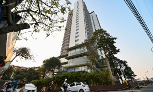 Khẩn: Hà Nội tìm gấp những người liên quan đến ca tử vong nhiễm Covid-19 ở Tây Hồ