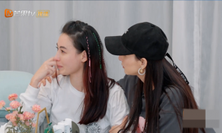 Trương Bá Chi bật khóc khi nhắc về 3 con trai