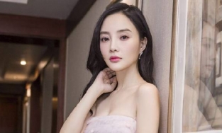 Bằng chứng Lý Tiểu Lộ quay lại với PGone hậu ly hôn Giả Nãi Lượng