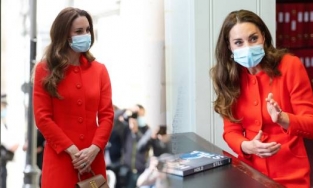 Trái ngược với Meghan bị chỉ trích, Công nương Kate thành công vang dội với cuốn sách đầu tay