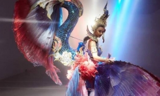 Đối thủ Khánh Vân vướng nghi án 'đạo nhái' trong phần thi dân tộc tại Miss Universe