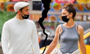 Vợ cũ của Tom Cruise chia tay tình trẻ kém 8 tuổi