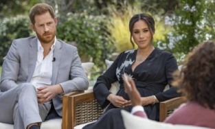 Meghan đưa 'yêu sách' với Harry, muốn tổ chức tiệc mừng con gái thật xa hoa