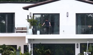 Sau khi đi du lịch, Jennifer Lopez thuê nhà riêng để hẹn hò với Ben Affleck