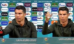 Các cầu thủ tham dự Euro 2020 bị UEFA cảnh báo nếu 'học đòi' Ronaldo