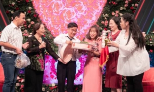 Cặp đôi dạm ngõ ngay lần gặp đầu tiên tại Bạn muốn hẹn hò giờ ra sao?