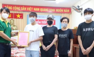 Lộ ảnh Phi Nhung xuất hiện cùng Hồ Văn Cường giữa lùm xùm trả tiền