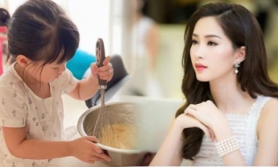 Con gái Hoa hậu Đặng Thu Thảo mới 3 tuổi đã vào bếp làm bánh cho mẹ