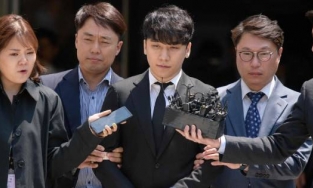 Seungri bị kết án 3 năm tù giam và 22,5 tỷ đồng vì thương mại hóa tình dục