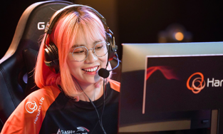 Misthy: Nữ streamer hot nhất Việt Nam và chuyện 'sống chết vì yêu'