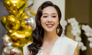 BTV Hà My vừa được cầu hôn trên máy bay tiết lộ sự nghiệp ở VTV: Giờ này năm ngoái, tôi không có gì trong tay