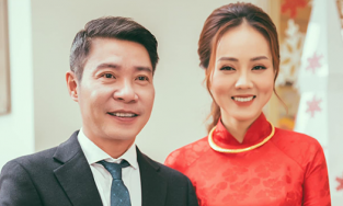 Bà xã kém 15 tuổi vừa than buồn, Công Lý liền phản ứng 'phũ'