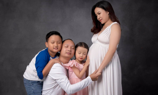 Nhạc sĩ Nguyễn Hải Phong tâm sự dài chúc mừng sinh nhật vợ nhưng lại khiến fan 'ngã ngửa'