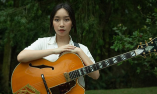 Diva Mỹ Linh mắng con gái út 'hâm', từ bé đã thích làm những việc mất thời gian