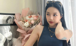 Bạn trai cũ có bồ mới, Linh Ngọc Đàm cũng khoe 'đang bận với crush'