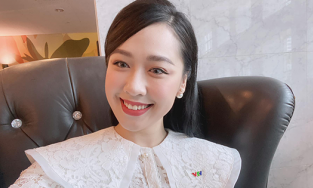 Chiều chồng triệu phú, MC Hà My không ngại vào bếp nấu nướng đến 'liệt tay'