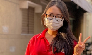 Ca sĩ Phương Mỹ Chi mắc Covid-19