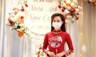 BTV thời tiết Xuân Anh kể về lễ dạm ngõ online; lễ ăn hỏi chỉ có 1 tráp