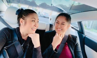 NSND Hồng Vân chính thức lên tiếng về lí do sang Mỹ, rời show 'Bạn muốn hẹn hò' 