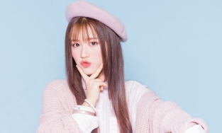 Han Sara là ai? Học trò Đông Nhi, ca sĩ Hàn Quốc diễn 'Cô gái mở đường' phản cảm