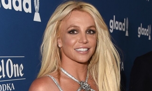 Britney Spears chính thức được tự do sau 13 năm, ăn mừng 'ngày tuyệt vời nhất'