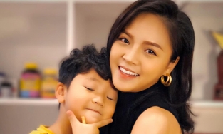 Mẹ là diễn viên hạng A, con trai Thu Quỳnh vẫn ăn cơm với cá khô