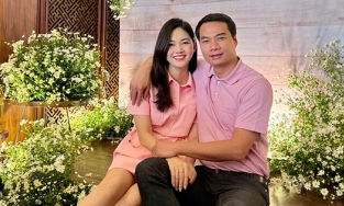 Á hậu Thanh Tú kỷ niệm 3 năm cưới đại gia, bất ngờ là nhan sắc sau sinh