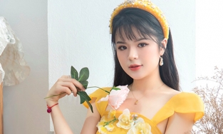 MC lùn nhất VTV: Cao 1m50, gương mặt trẻ con như học sinh đầu cấp 3