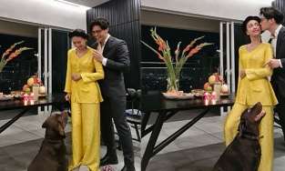 Huy Trần đón 2022 bằng bức ảnh ngọt như 'mía lùi' bên Ngô Thanh Vân