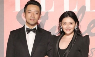 Uông Tiểu Phi đưa tình trẻ đi du lịch ở nơi tổ chức đám cưới với Từ Hy Viên