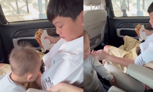 Leon dậy sớm đưa anh hai Subeo đi học, còn đặc biệt hôn tay anh đầy tình cảm