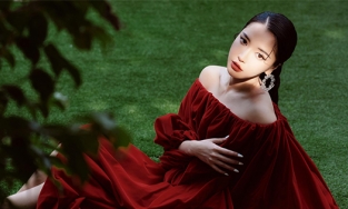 Hôm qua sao làm gì (23/2): Bích Phương sống ba phải, yêu hời hợt thời trẻ