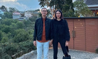 Suốt 10 năm, Tăng Thanh Hà chỉ có 1 kiểu pose với Louis Nguyễn nhưng lần nào netizen cũng trầm trồ