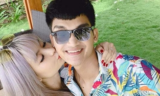 Vợ điểm 10 của Mạc Văn Khoa: Có buồn đến mấy cũng chỉ cần hôn chồng là vui