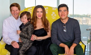 Cưới tỷ phú Mỹ, cô vợ gốc Việt dậy từ 4h30 làm việc nhà, chăm chồng con