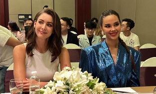 Giám khảo Hoa hậu Hoàn vũ VN khẳng định Hoa hậu không cần giỏi tiếng Anh