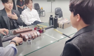 Unbox đồ đi làm của Trấn Thành: Trang sức giá trị bằng 6 căn nhà, có cả 4 chai nước mắm