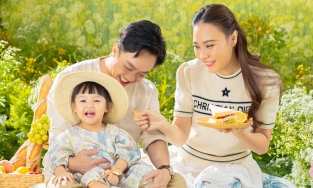 Đàm Thu Trang tung bộ ảnh như phim Hàn mừng sinh nhật con gái Suchin 2 tuổi