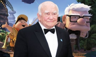 Diễn viên lồng tiếng cho ông lão Carl của phim Up qua đời