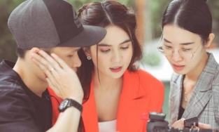 Nhan sắc làm lu mờ 'nữ hoàng nội y' Ngọc Trinh của nữ quản lý xinh đẹp