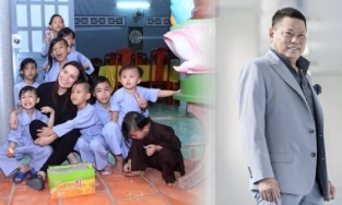 Tỷ phú Hoàng Kiều nhận nuôi 23 người con của Phi Nhung giàu cỡ nào?