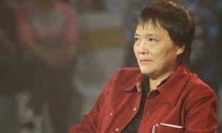 TS Đoàn Hương lên tiếng sau phát ngôn 'Hoa hậu là con điên' dậy sóng MXH