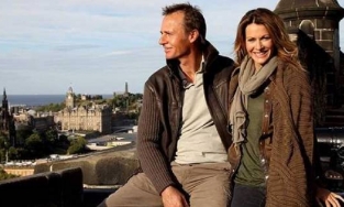 Hoa hậu Anh 1988 trở thành người phụ nữ giàu nhất nước Anh sau khi ly hôn