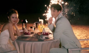 Quách Phẩm Siêu kết hôn với bạn gái kém 19 tuổi, Uông Đông Thành làm phù rể