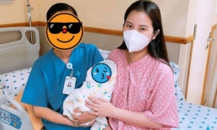 Phan Thành và Primmy Trương đã đón con trai đầu lòng